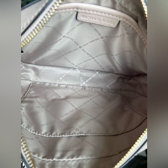 Michael Kors Studded Jet Set Crossbody - Picture 5 of 5